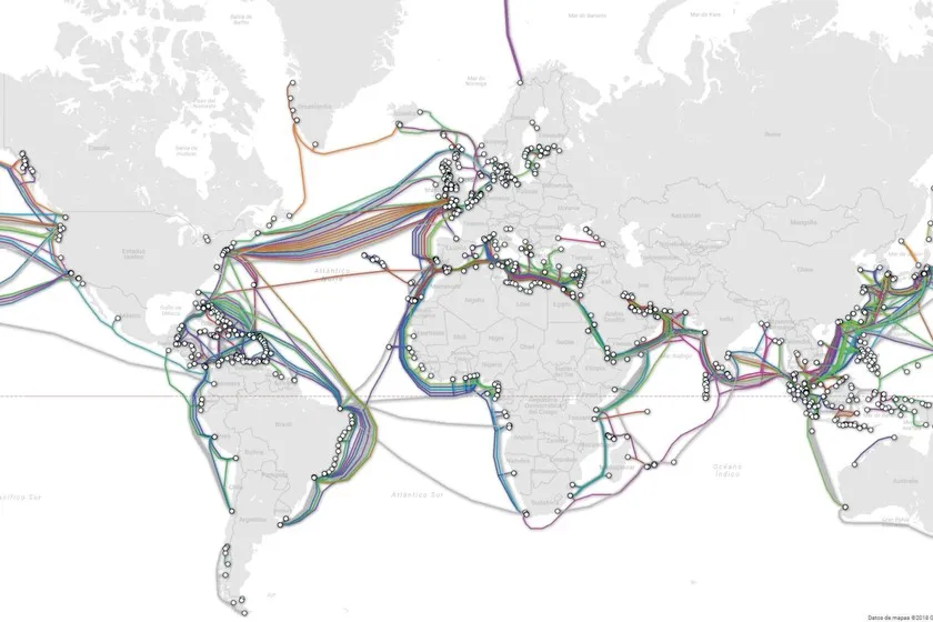 INTERNET CABLES SUBMARINOS